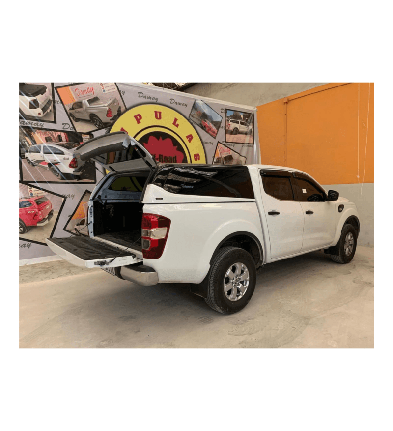 Nissan Frontier 2015/2021 Línea Mónaco