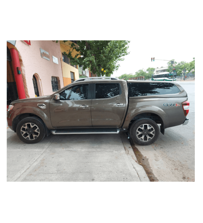 Nissan Frontier 2015/2021 Línea Mónaco