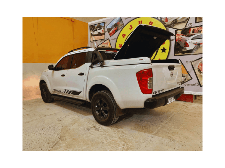 Tapa Rigida Nissan Frontier 2015/2022