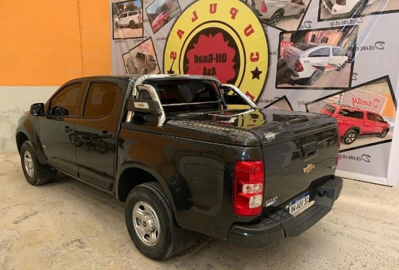 Tapa rigida con barra antivuelco s10 2 tapas rigidas para chevrolet s10